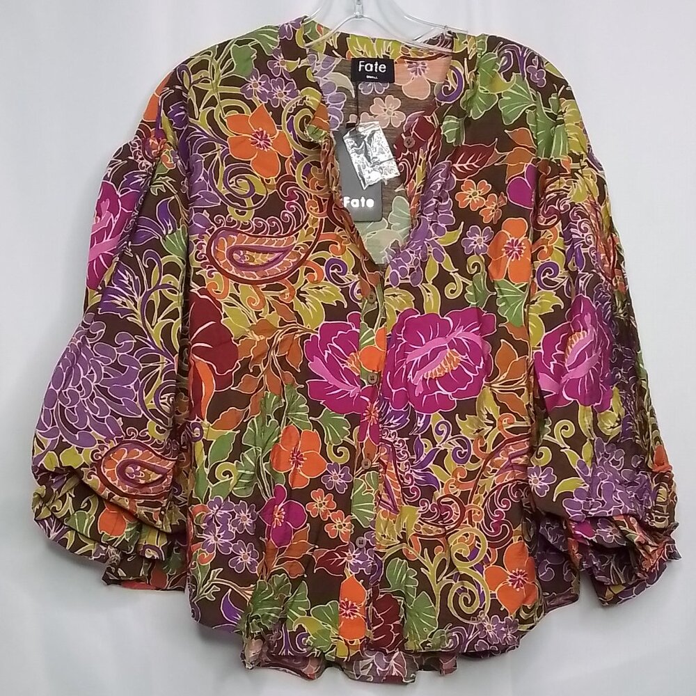 NWT FATE MULTICOLOR FLORAL PRINT BUBBLE SLEEVE BUTTON DOWN BLOUSE SIZE S
